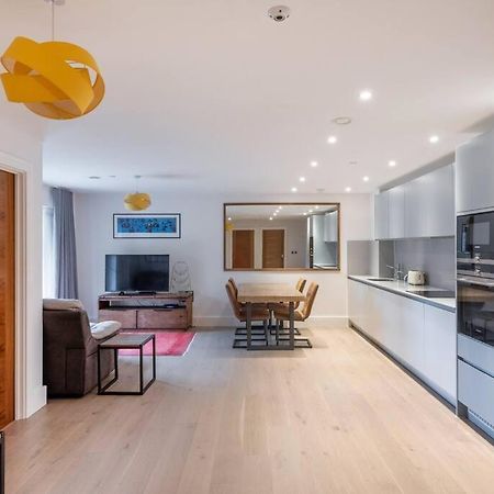 Ferienwohnung Stylish 2 Bed 2 Bath In Highgate & Free Parking London Exterior foto