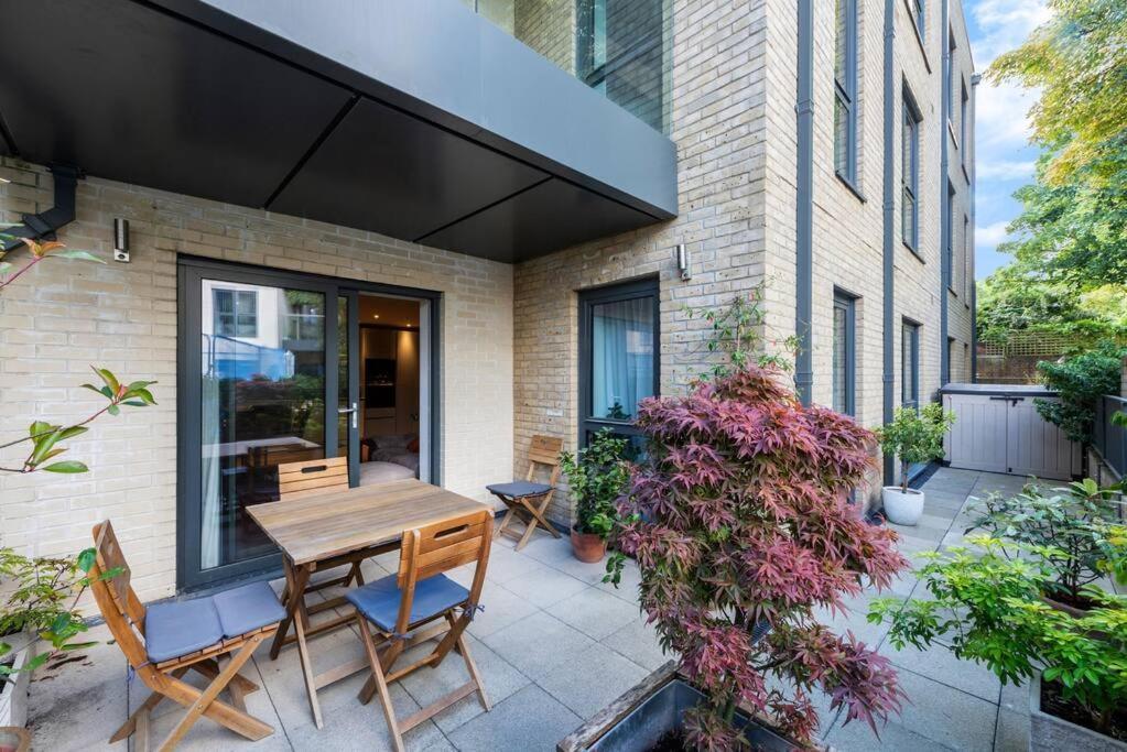 Ferienwohnung Stylish 2 Bed 2 Bath In Highgate & Free Parking London Exterior foto